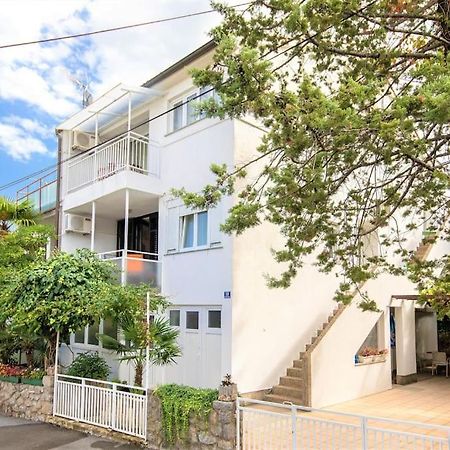 Buena Vista Malinska #1 Apartment Bagian luar foto