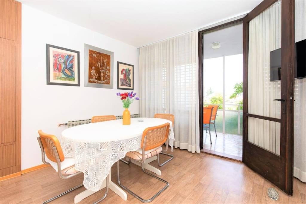 Buena Vista Malinska #1 Apartment Bagian luar foto